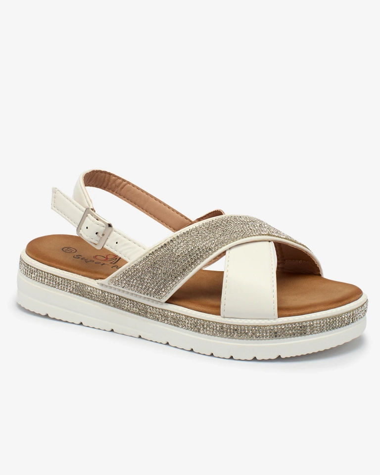 Royalfashion Weiße Damen-Sandalen aus Öko-Leder mit Zirkonen Trikys