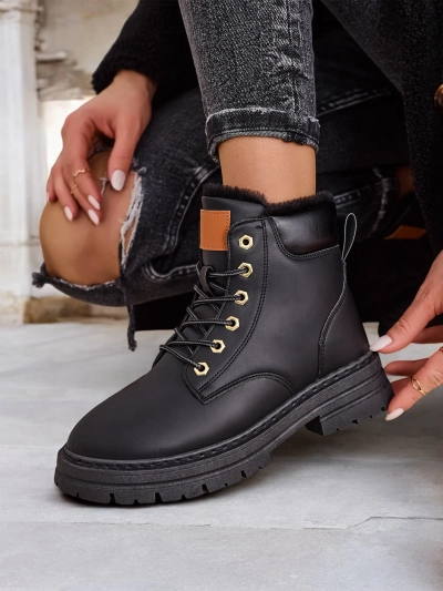 Royalfashion Damen isolierte Trapery-Stiefel Radoras