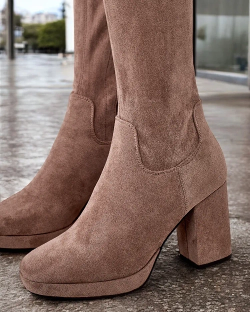 Жіночі чоботи на шпильці Royalfashion