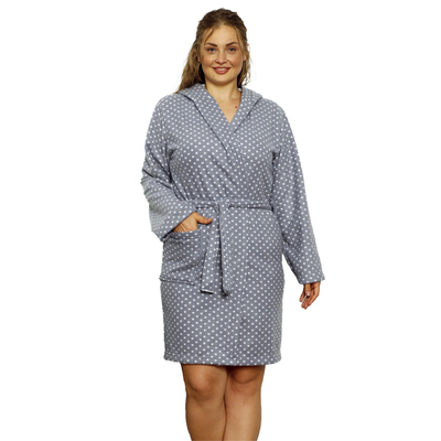 Grauer Damen-Bademantel mit Tupfen PLUS SIZE - Kleidung