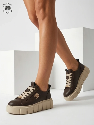 Sportliche Damen-Sneakers aus Naturleder Taures