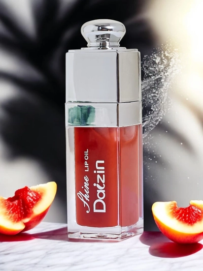 Lippen­gloss Farbe Dunkelrot