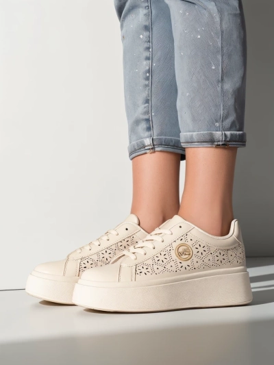 Aurelia Beige Plateausneakers Royalfashion Öko-Leder