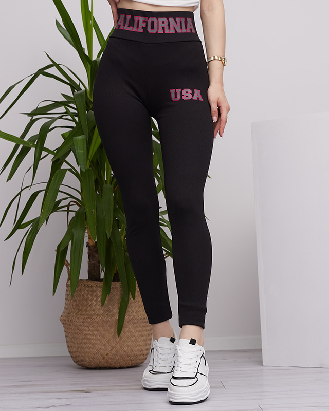 Schwarze gerippte Damen-Leggings mit rosa Aufschriften - Kleidung
