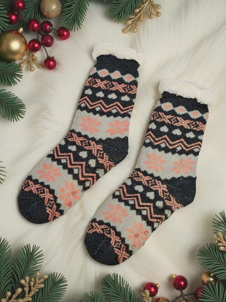 Warm gefütterte weihnachtliche Damen Socken WinterJoy