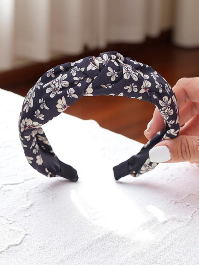 Royalfashion Haarband mit geflochtenem Blumenmuster Florinda