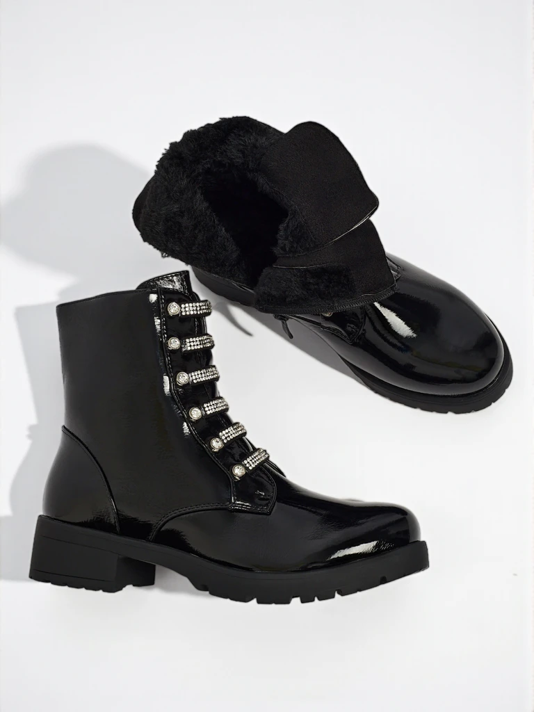 Lackierte Damen Schnürstiefeletten Fjorra