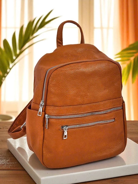 Damen Rucksack Callista Królewska Moda aus braunem A4 Öko-Leder mit Reißverschluss