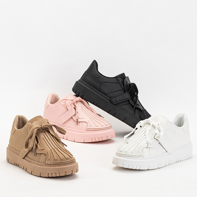 OUTLET Weiße Sport-Sneaker für Damen Sumikoa - Schuhe