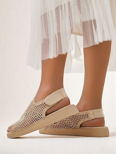 Royalfashion Damen-Sandalen mit Lochmuster und Levay-Obermaterial