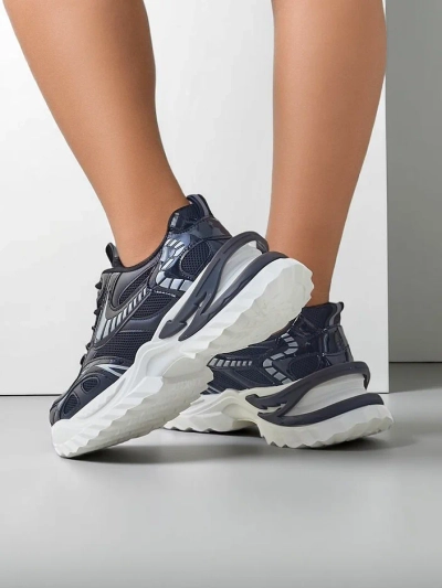 Royalfashion Damen-Sportsneaker auf einer dickeren Sohle Nettes