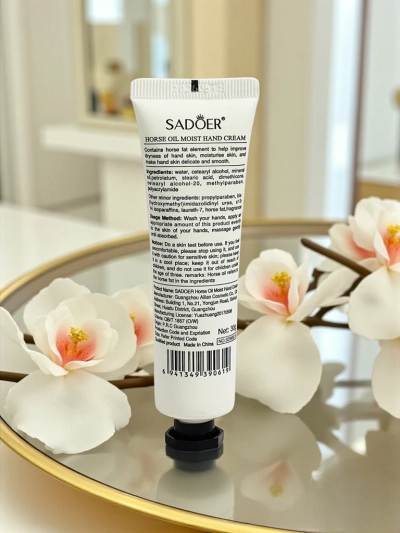 Sadoer Handcreme mit Pferdeöl - Extrem Feuchtigkeitsspendend