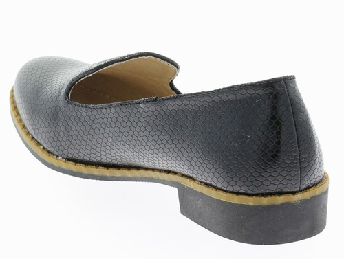 Czarne półbuty - Obuwie