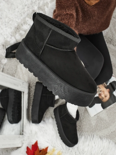 Kurze Damenstiefel a'la Schneestiefel Memi