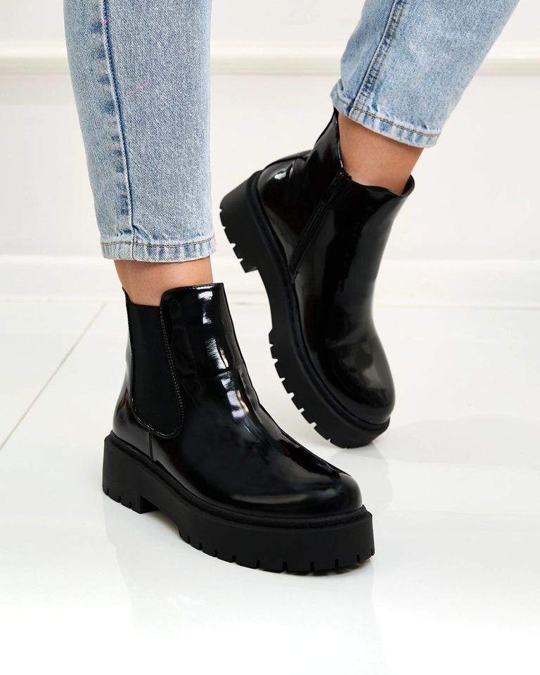 Royalfashion Schwarz lackierte Damenstiefel ohne Absatz Glossy Chic Stiefel