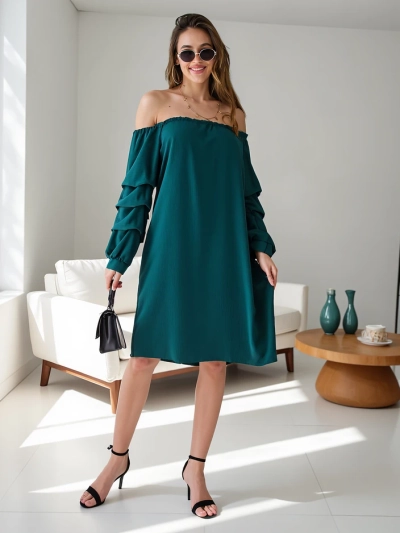 Royalfashion Glattes Damenkleid im spanischen Stil mit Rüschendetails