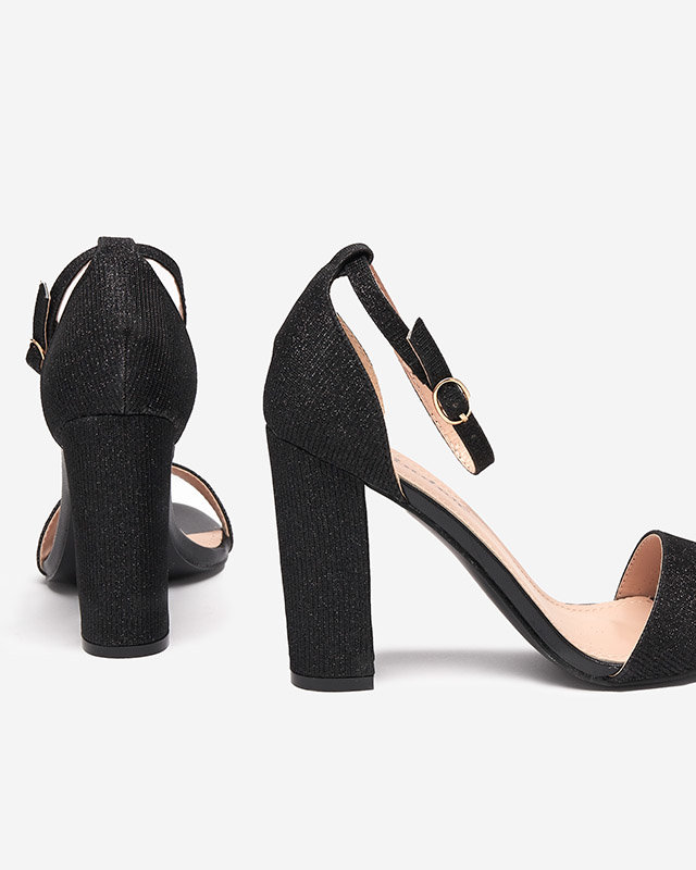 Schwarze Damensandalen mit Glitzer auf dem Pfosten Karlins - Schuhe