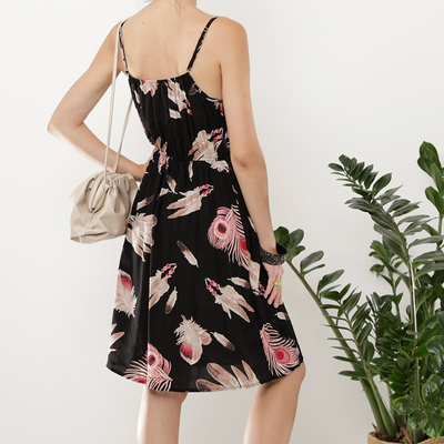 Schwarzes Damen-Kurzkleid in rotem Gemüsedruck - Kleidung
