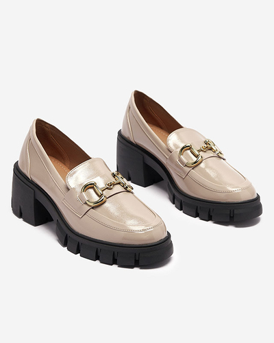 Hellbraune lackierte Damenmokassins mit Ornament Neriea - Footwear