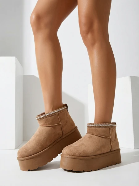 Royalfashion Damen Kurzstiefel a'la Schneestiefel Xoalla