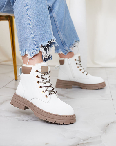 Royalfashion Weiße isolierte Damen Trapper-Stiefel Radoras