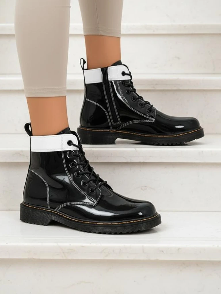 Damen Stiefeletten Perseida Nero aus ökologischem Lackleder, zum Schnüren