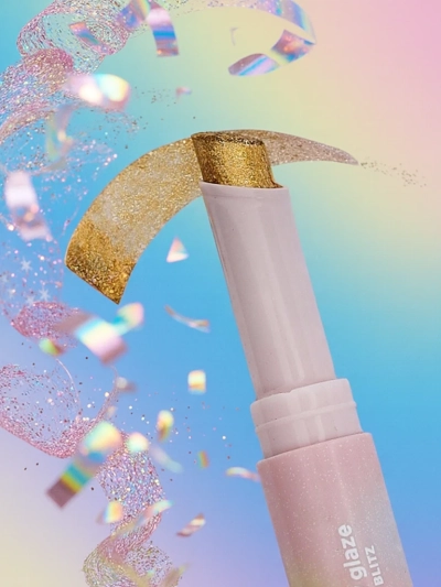 Glitzer-Lippenstift in der Nuance Golden Girl