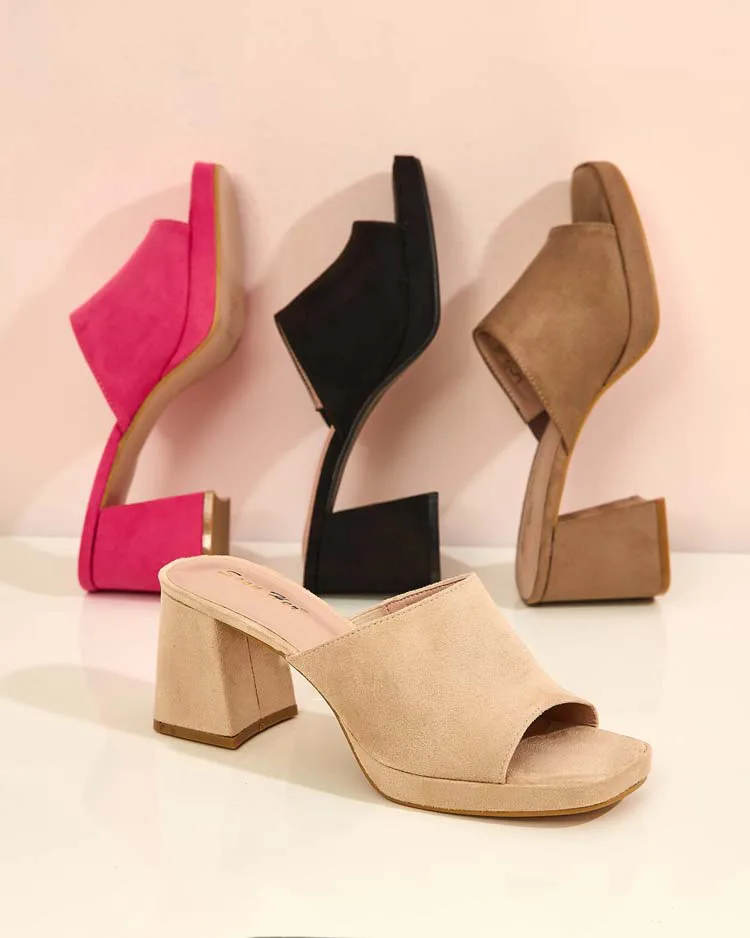 Royalfashion Damen-Flip-Flops auf einem Pfosten Opetikas