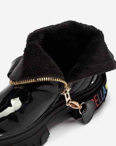 Schwarz lackierte Damenstiefel Osallu- Obuwie