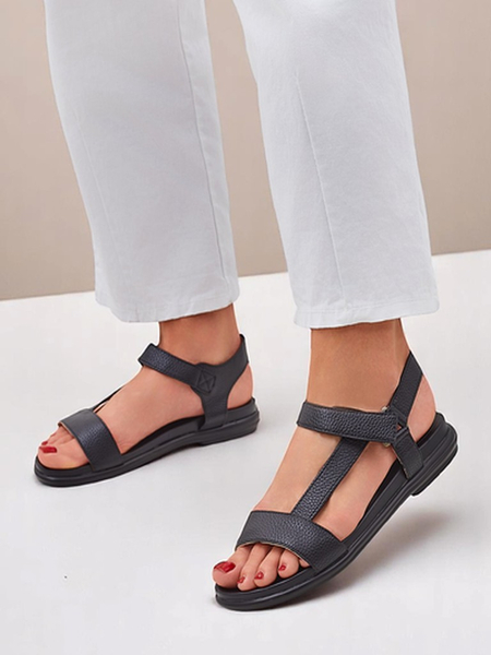 Royalfashion Damensandalen mit flacher Sohle Lillia