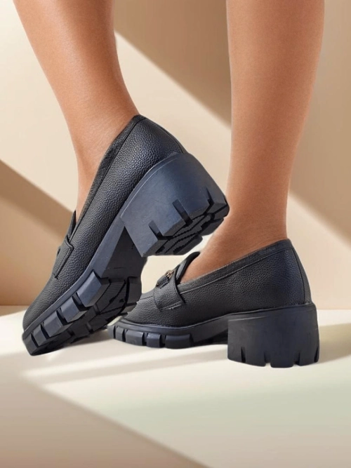 Royalfashion Жіночі мокасини на низькому каблуці Tollere