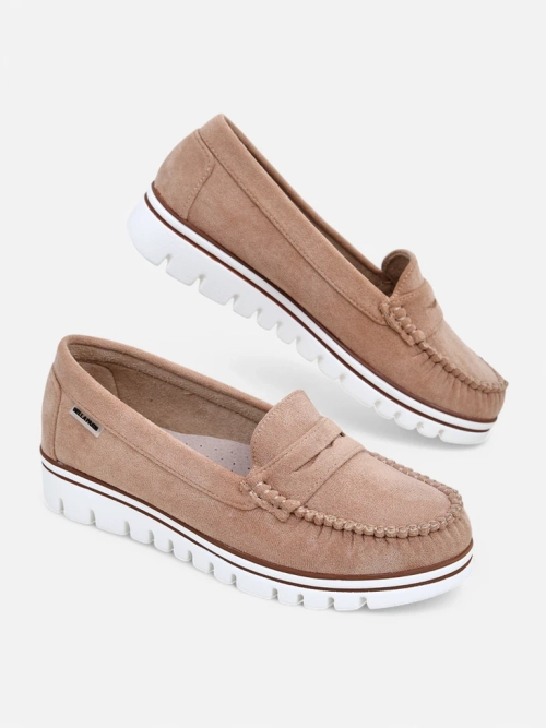 Bottega Elegante Чекає на Вас