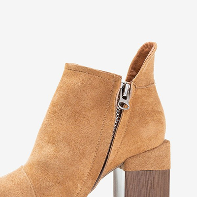 Hellbraune Damenstiefeletten mit Cintura-Ausschnitten - Schuhe 1