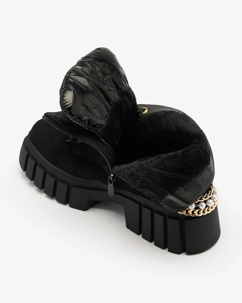 Жіночі утеплені черевики з екозамші Royalfashion чорного кольору Dahaff