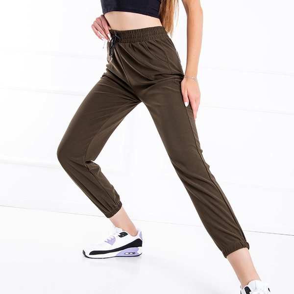 Grüne Damen-Jogginghose mit Aufschrift - Bekleidung