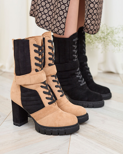 Royalfashion Hellbraune isolierte Damenstiefel Sehhra post