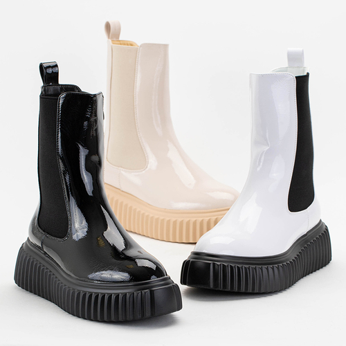 Бежеві жіночі лаковані черевики Monka