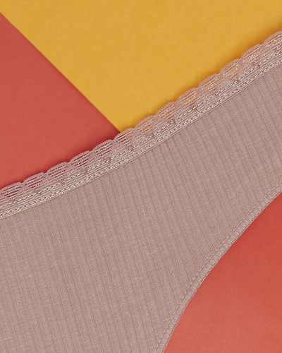 Coral gerippte Damen-Strings - Unterwäsche