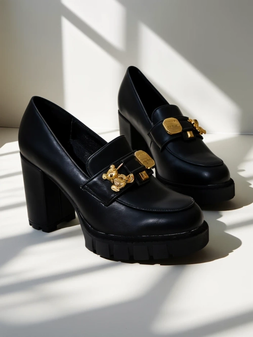 Жіночі Босоніжки Афіни на Підборах з Екошкіри в Чорному Кольорі