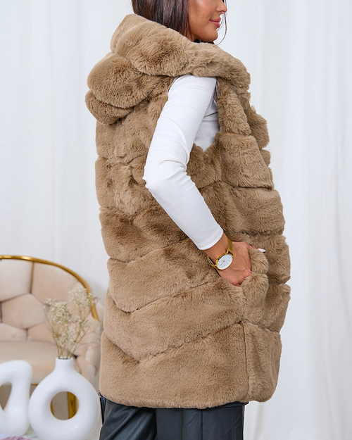 Жіночий хутряний жилет Royalfashion в коричневому кольорі