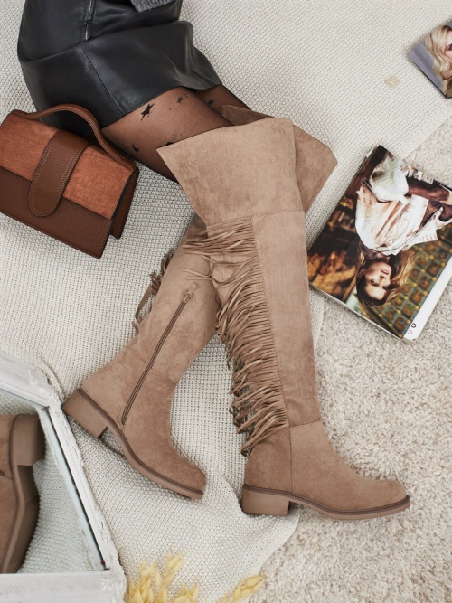Жіночі ботфорти з еко-замші Ostrelia
