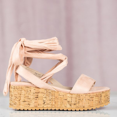 Rosa Sandalen für Damen auf der Rosienna-Plattform - Schuhe