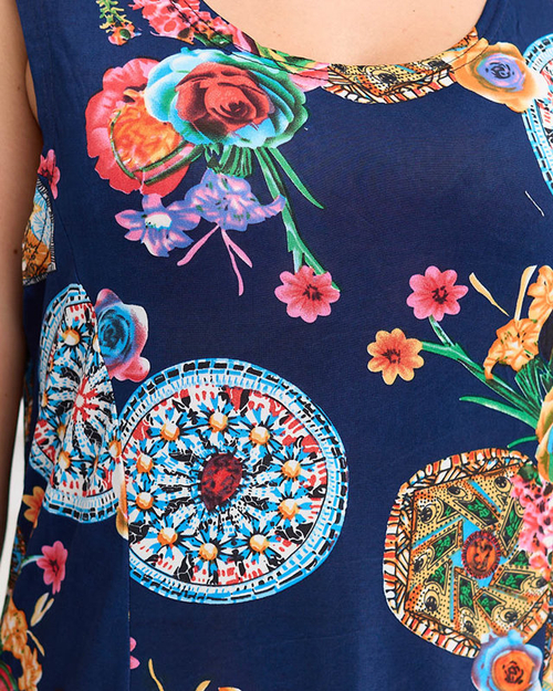 Темно-синє жіноче коротке плаття з візерунком - Одяг