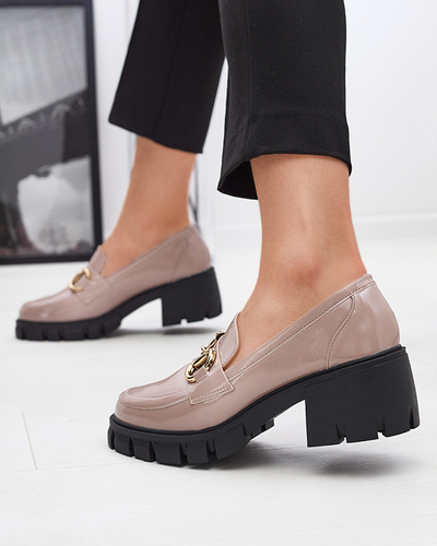 Hellbraune lackierte Damenmokassins mit Ornament Neriea - Footwear