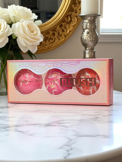 Palette mit 3 Nuancen von illuminierendem Rouge für die Wangen Farbe