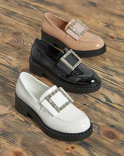 OUTLET Royalfashion Weiß lackierte Halbschuhe mit Schnalle Fogim