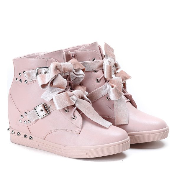Pink Levi Sneakers mit Nieten - Schuhe