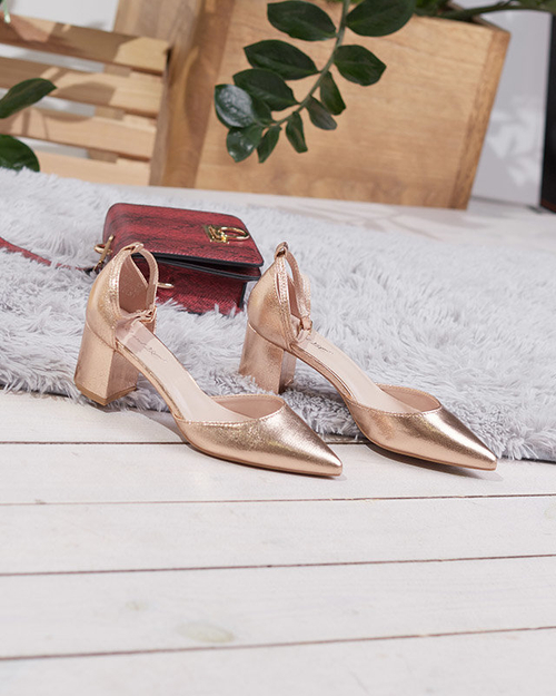 Жіночі босоніжки на низькій шпильці в кольорі рожевого золота Nerola - Взуття