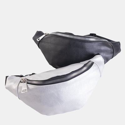 Silberne Damen-Gürteltasche - Handtaschen