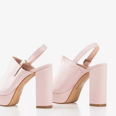 OUTLET Hellrosa Sandalen aus Öko-Wildleder mit höherem Pfosten Tripsi-Schuhe